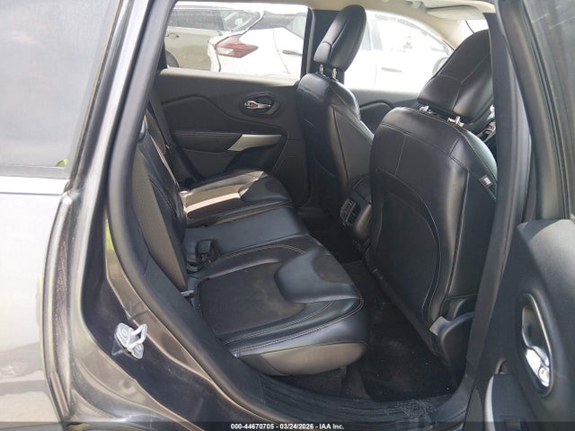 Продажа на аукционе авто 2018 Jeep Cherokee Latitude Plus Fwd, vin: 1C4PJLLB4JD577361, номер лота: 44670705