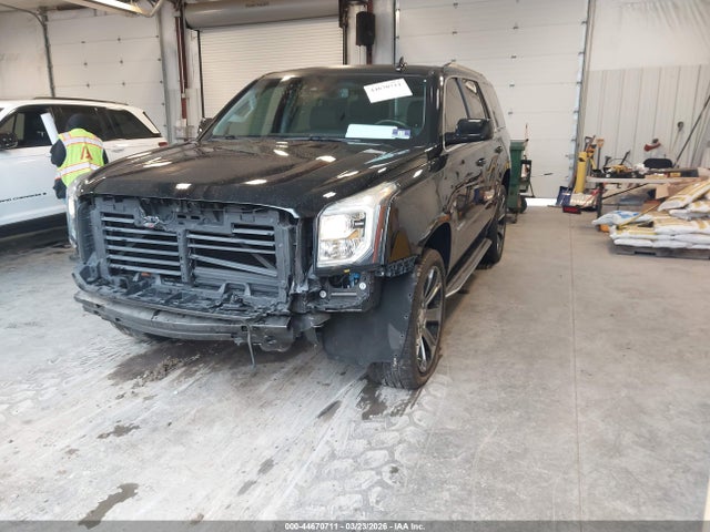 44670711 :رقم المزاد ، 1GKS2BKC4HR121468 vin ، 2017 Gmc Yukon Slt مزاد بيع
