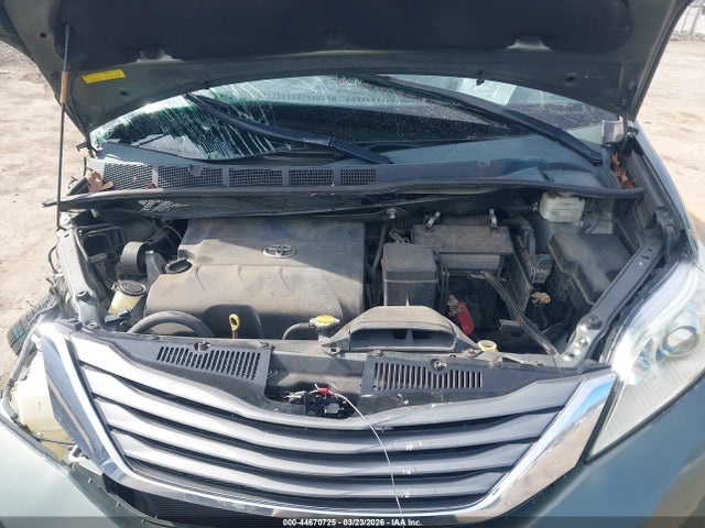 5TDYK3DC0ES415987 Toyota Sienna Xle V6 8 Passenger