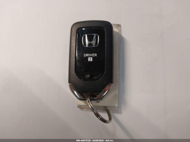 1HGCV1F16LA068016 Honda ACCORD LX