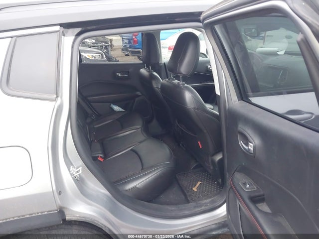2020 Jeep Compass Trailhawk 4x4 მანქანა იყიდება აუქციონზე, vin: 3C4NJDDB1LT163270, აუქციონის ნომერი: 44670730
