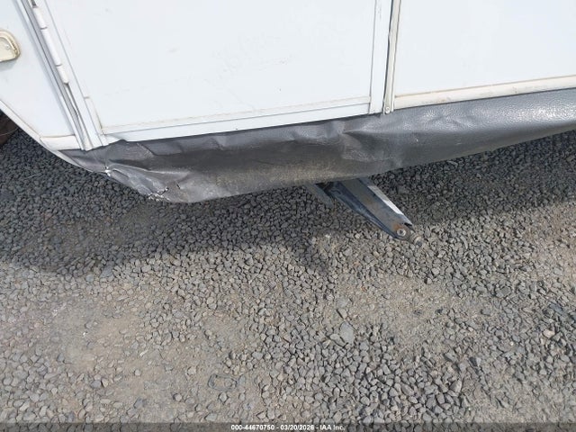 44670750 :رقم المزاد ، 4YDT21023AB450338 vin ، 2010 Keystone Rv Other مزاد بيع