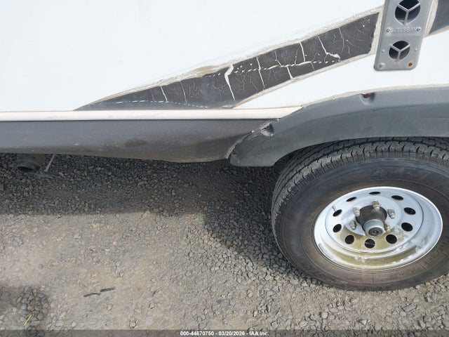 44670750 :رقم المزاد ، 4YDT21023AB450338 vin ، 2010 Keystone Rv Other مزاد بيع