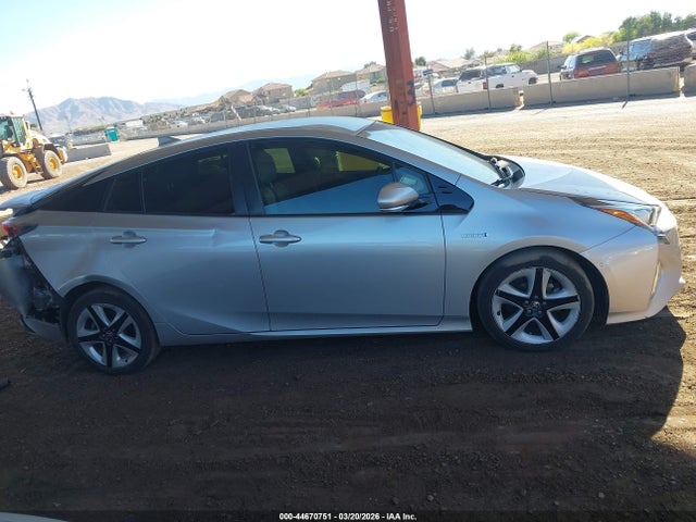 Toyota Prius Three Touring 2017 JTDKARFUXH3050287 Image 13