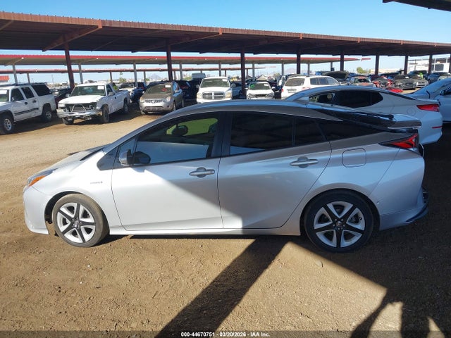 Toyota Prius Three Touring 2017 JTDKARFUXH3050287 Image 14