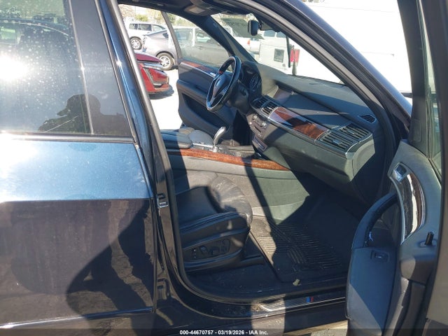 2011 BMW X5 5UXZV8C59BL419415 Photo 4