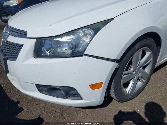1G1P75SZ5E7426728 Chevrolet Cruze Diesel