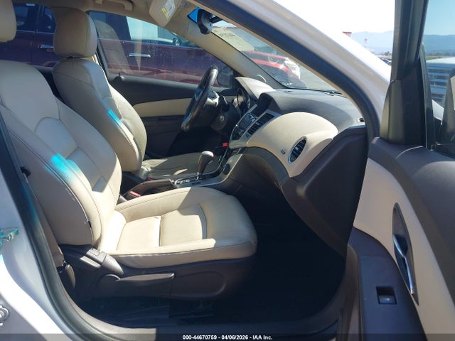 1G1P75SZ5E7426728 Chevrolet Cruze Diesel