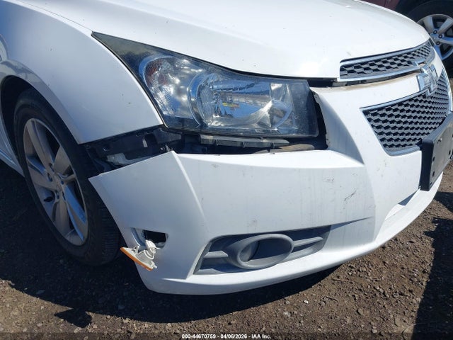 1G1P75SZ5E7426728 Chevrolet Cruze Diesel