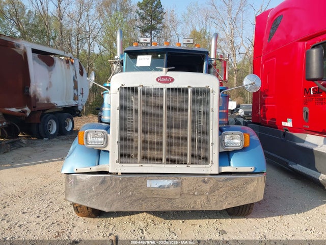 Продажа на аукционе авто 2003 Peterbilt 379, vin: 1XP5DB9X23D801904, номер лота: 44670766