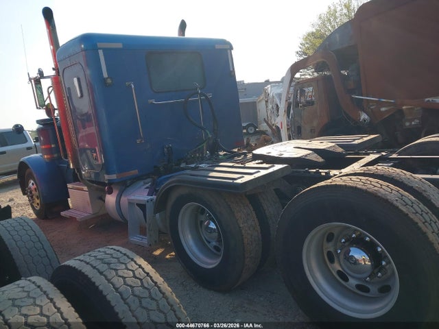 Продажа на аукционе авто 2003 Peterbilt 379, vin: 1XP5DB9X23D801904, номер лота: 44670766