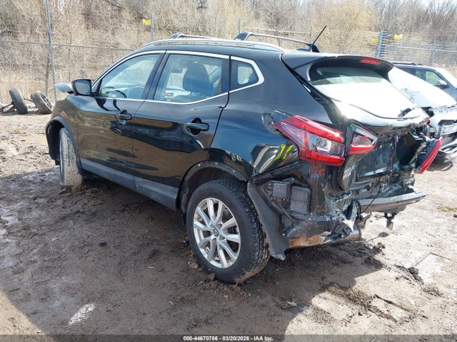 2020 NISSAN ROGUE SPORT JN1BJ1CW4LW641667 Photo 2