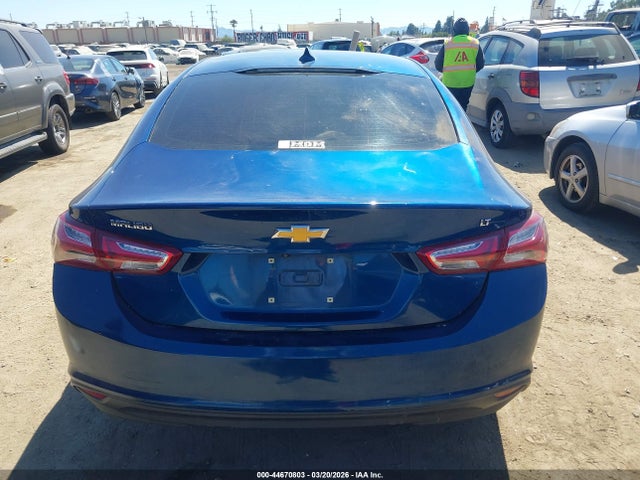 1G1ZD5ST6KF158156 Chevrolet MALIBU LT