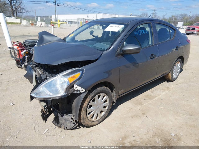 2017 Nissan Versa 1.6 S+ მანქანა იყიდება აუქციონზე, vin: 3N1CN7AP3HL831853, აუქციონის ნომერი: 44670812