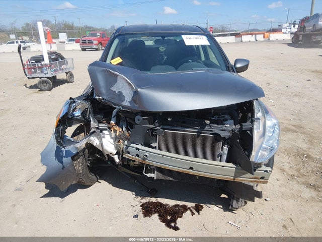 2017 Nissan Versa 1.6 S+ მანქანა იყიდება აუქციონზე, vin: 3N1CN7AP3HL831853, აუქციონის ნომერი: 44670812