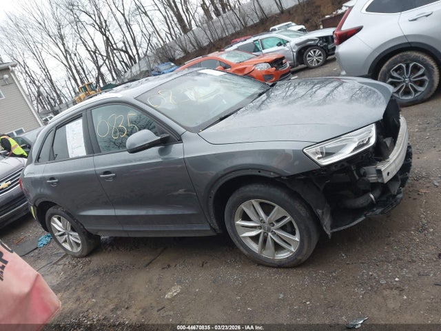 2017 Audi Q3 2.0t Premium მანქანა იყიდება აუქციონზე, vin: WA1ECCFS3HR007615, აუქციონის ნომერი: 44670835