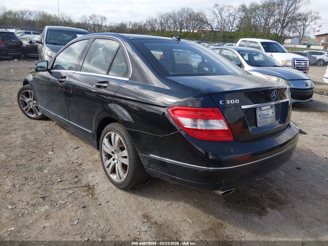 Продажа на аукционе авто 2010 Mercedes-benz C 300 Luxury 4matic/sport 4matic, vin: WDDGF8BB7AR124554, номер лота: 44670859