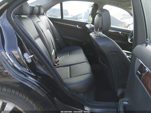 Продажа на аукционе авто 2010 Mercedes-benz C 300 Luxury 4matic/sport 4matic, vin: WDDGF8BB7AR124554, номер лота: 44670859