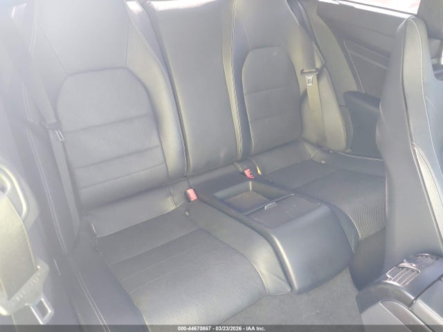 44670867 :رقم المزاد ، WDDKJ5KB5EF273589 vin ، 2014 Mercedes-benz E 350 مزاد بيع