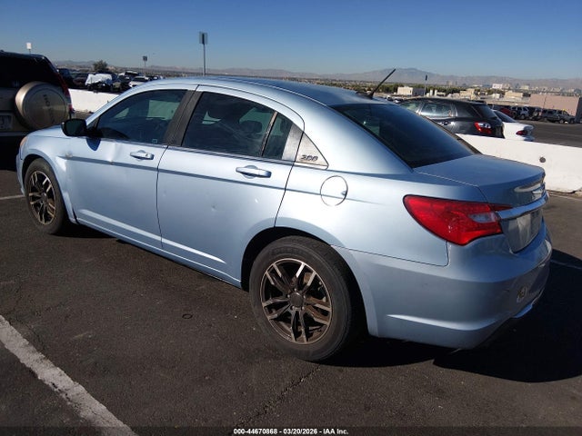 2014 Chrysler 200 Lx მანქანა იყიდება აუქციონზე, vin: 1C3CCBAG5EN103599, აუქციონის ნომერი: 44670868
