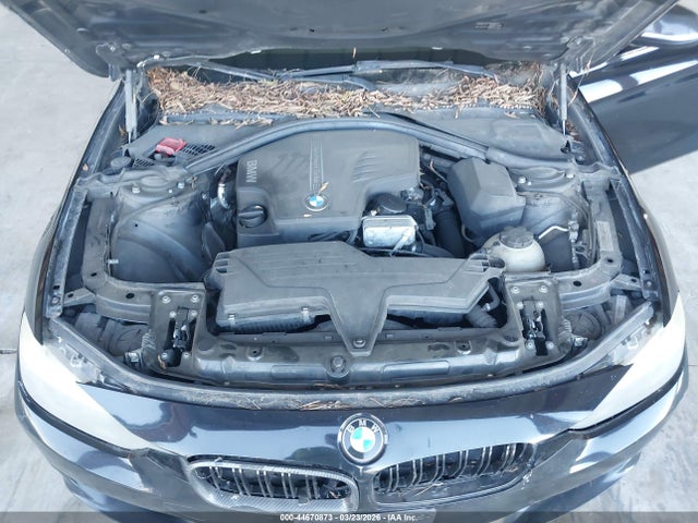 2014 Bmw 320i მანქანა იყიდება აუქციონზე, vin: WBA3B1C52EK134604, აუქციონის ნომერი: 44670873