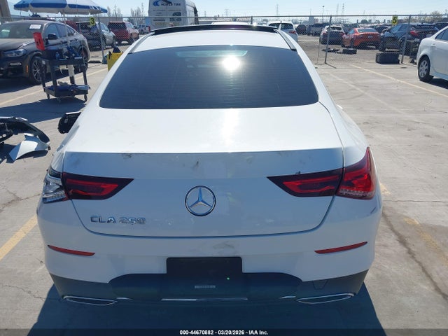 WDD5J4GB3LN078206 Mercedes-Benz CLA 250