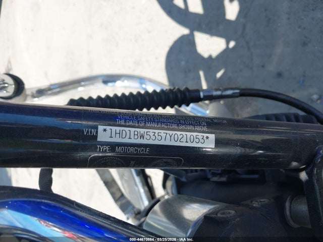 44670884 :رقم المزاد ، 1HD1BW5357Y021053 vin ، 2007 Harley-davidson Flstc مزاد بيع
