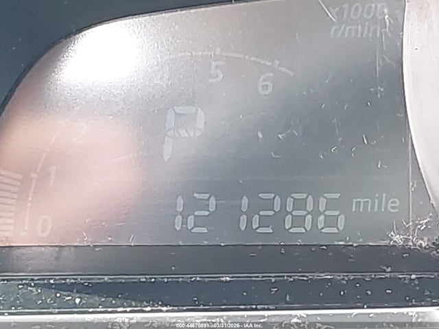 3MYDLBYV4HY166710 Toyota YARIS IA