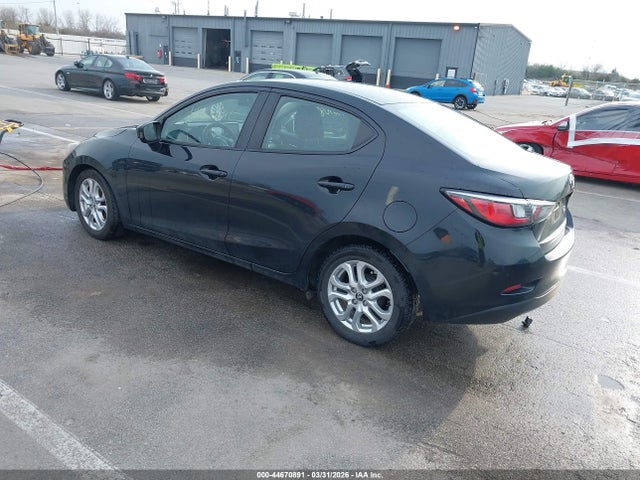 3MYDLBYV4HY166710 Toyota YARIS IA