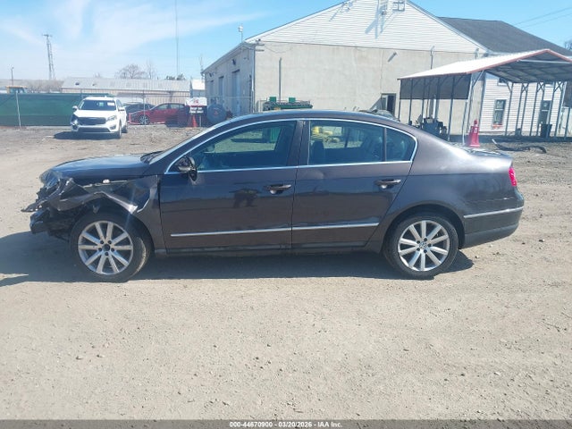 Aukcja sprzedaży 2010 Volkswagen Passat Komfort, vin: WVWJM7AN0AE070100, numer aukcji: 44670900