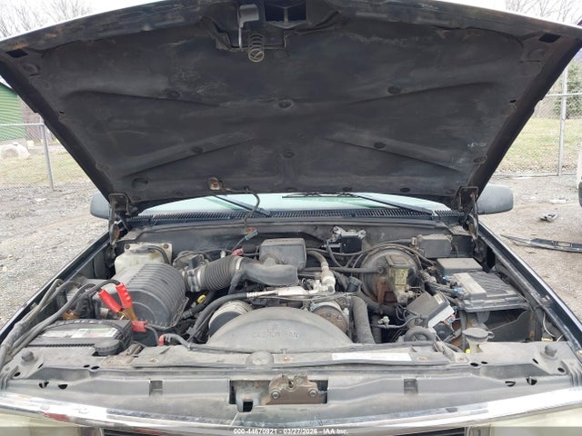 1999 CHEVROLET TAHOE 1GNEK13R8XJ307329 Photo 9