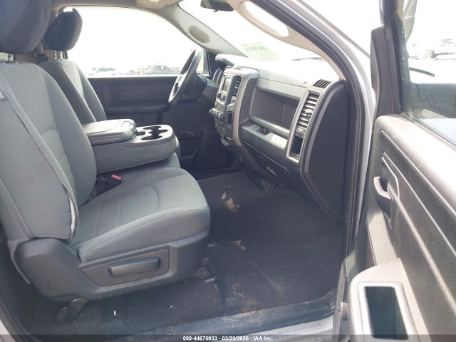 2019 Ram 1500 Classic Tradesman  4x2 8' Box მანქანა იყიდება აუქციონზე, vin: 3C6JR6DTXKG504336, აუქციონის ნომერი: 44670933