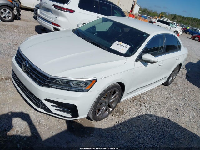 Продажа на аукционе авто 2016 Volkswagen Passat 1.8t R-line, vin: 1VWAS7A35GC060846, номер лота: 44670934