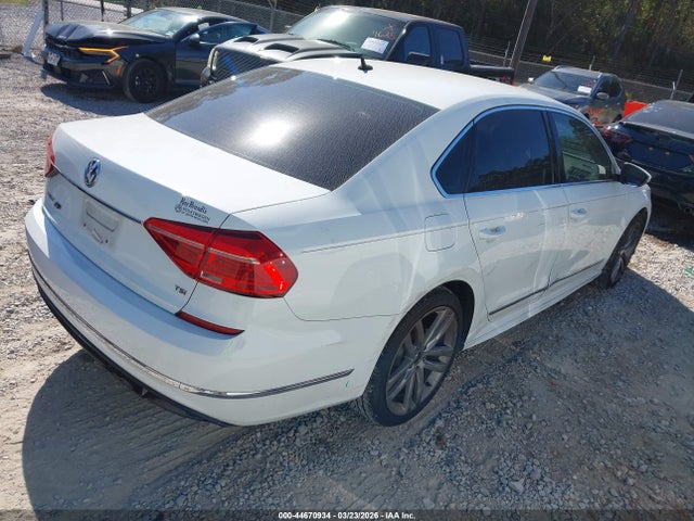 Продажа на аукционе авто 2016 Volkswagen Passat 1.8t R-line, vin: 1VWAS7A35GC060846, номер лота: 44670934