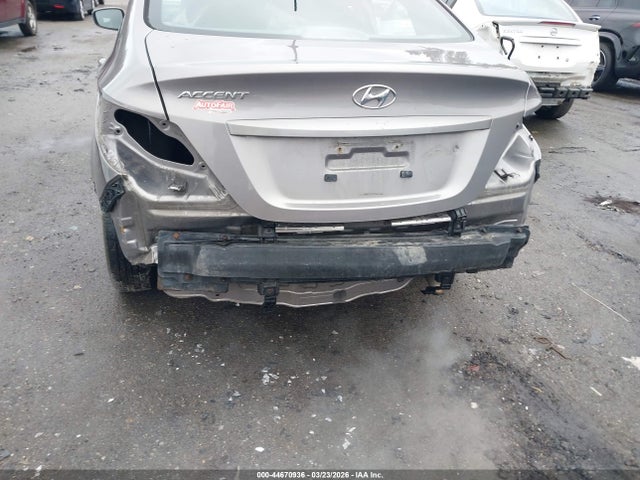 KMHCT4AEXHU369406 Hyundai ACCENT SE