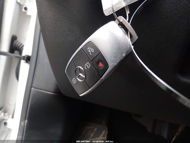 44670941 :رقم المزاد ، W1N4M4HB4MW151793 vin ، 2021 Mercedes-benz Glb 250 4matic مزاد بيع