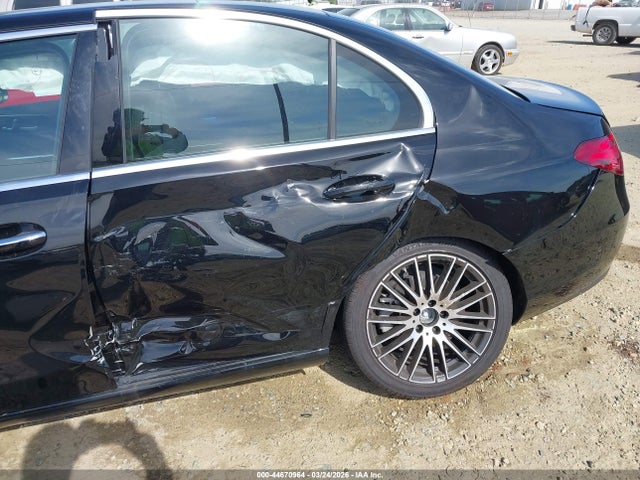 2024 Mercedes-benz C 300 მანქანა იყიდება აუქციონზე, vin: W1KAF4GB5RR225112, აუქციონის ნომერი: 44670964