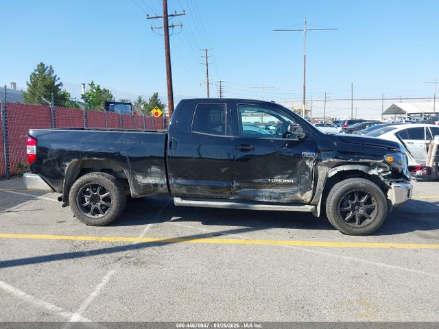 5TFUY5F15JX723813 Toyota Tundra Sr5 5.7l V8
