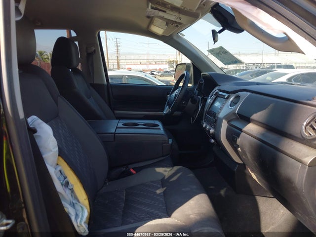 2018 TOYOTA TUNDRA 5TFUY5F15JX723813 Photo 4