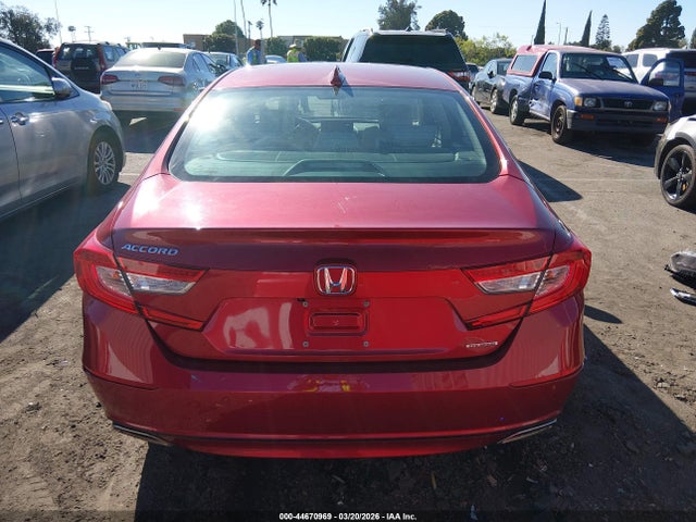 1HGCV1F98JA096144 Honda Accord Touring