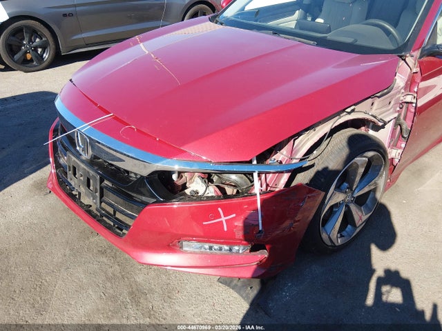 1HGCV1F98JA096144 Honda Accord Touring