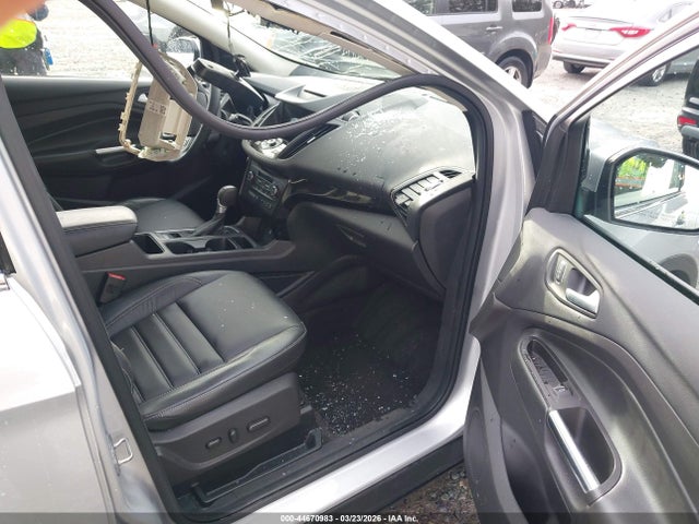 Ford Escape Titanium 2018 1FMCU9J90JUC49147 Image 18