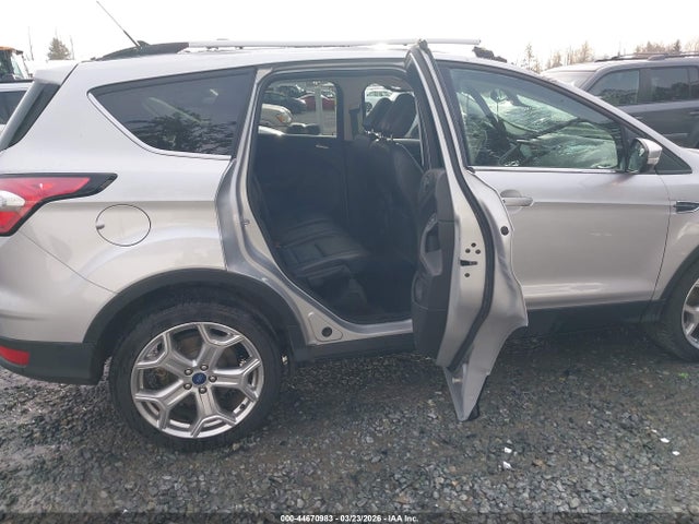 Ford Escape Titanium 2018 1FMCU9J90JUC49147 Image 8