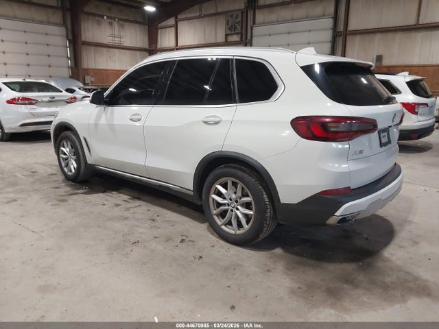 Продажа на аукционе авто 2021 Bmw X5 Xdrive40i, vin: 5UXCR6C01M9G43090, номер лота: 44670985