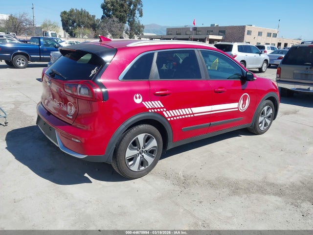 KNDCC3LCXH5048082 KIA NIRO EX