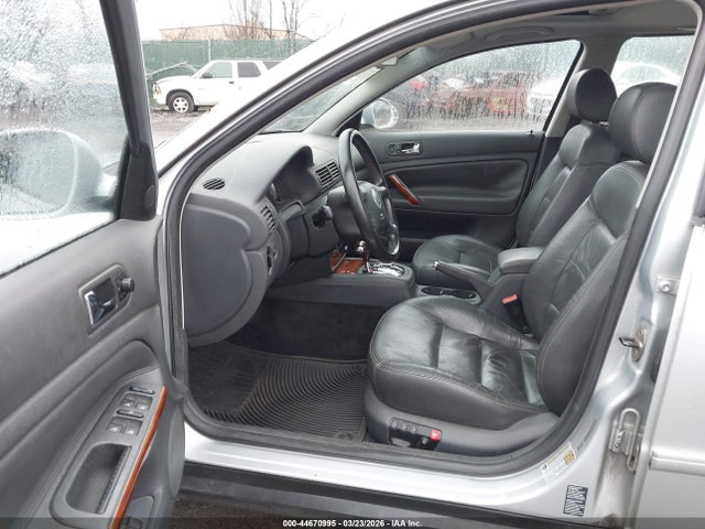 Aukcja sprzedaży 2005 Volkswagen Passat Glx, vin: WVWYU63B25E142786, numer aukcji: 44670995