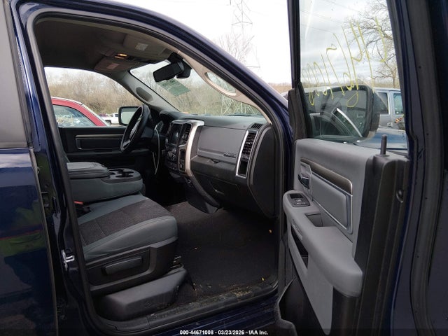 Продаж на аукціоні авто 2018 Ram 1500 Big Horn  4x4 6'4 Box, vin: 1C6RR7GGXJS311733, номер лоту: 44671008