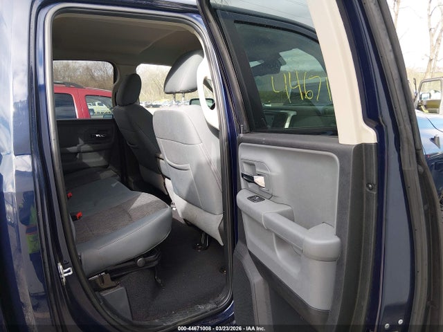 Продаж на аукціоні авто 2018 Ram 1500 Big Horn  4x4 6'4 Box, vin: 1C6RR7GGXJS311733, номер лоту: 44671008