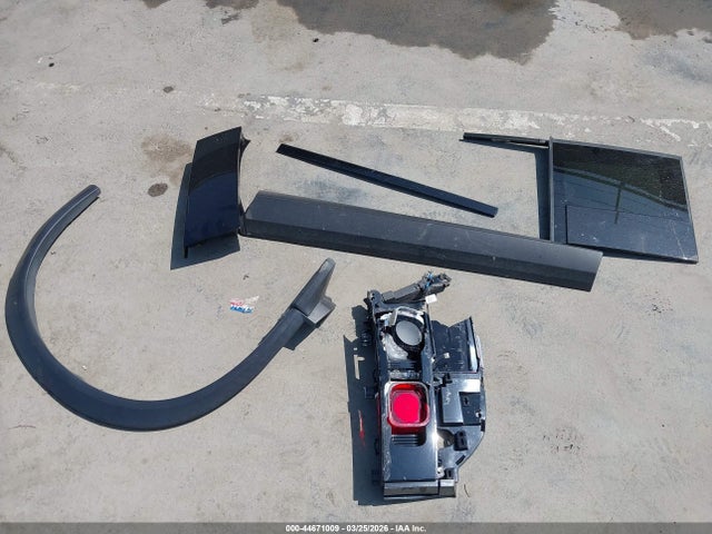 2024 Land Rover Defender 110 P400 S მანქანა იყიდება აუქციონზე, vin: SALEJ7EU6R2288267, აუქციონის ნომერი: 44671009