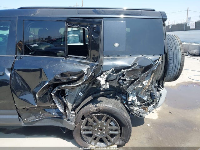 2024 Land Rover Defender 110 P400 S მანქანა იყიდება აუქციონზე, vin: SALEJ7EU6R2288267, აუქციონის ნომერი: 44671009